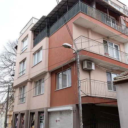 Modern 2-level With Balcony In By Flat Mаnager Varna