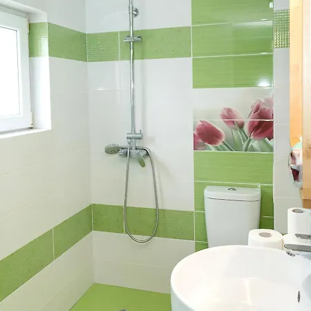 Modern 2-level With Balcony In By Flat Mаnager Apartamento *