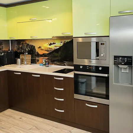 Modern 2-level With Balcony In By Flat Mаnager Apartamento